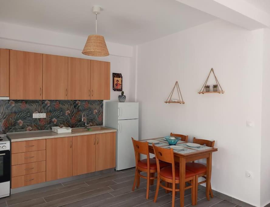 Agnanti Apartment Ormos  Ngoại thất bức ảnh
